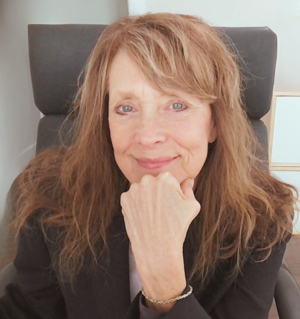 mypic_wazE27m3BrLlVEk2StqbvvWf7imhwvAD Kathy